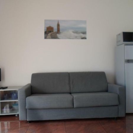 Dimora Simona Villa กาออร์เล ภายนอก รูปภาพ
