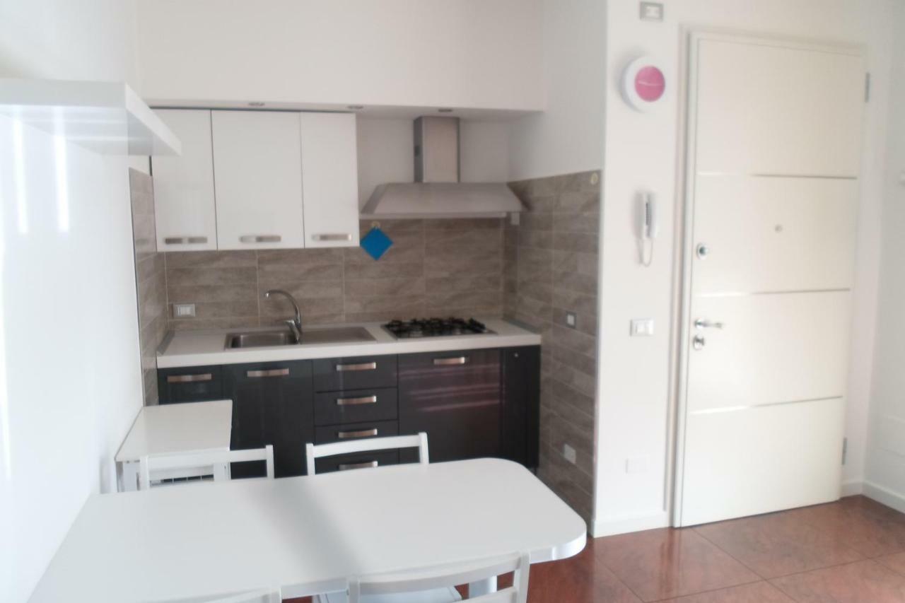 Dimora Simona Villa กาออร์เล ภายนอก รูปภาพ